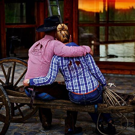 Łagów Rancho Zapotocznyヴィラ エクステリア 写真