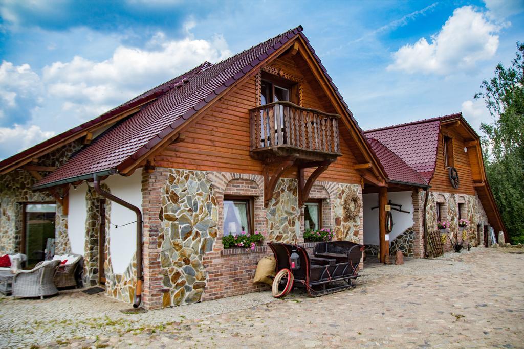 Łagów Rancho Zapotocznyヴィラ エクステリア 写真